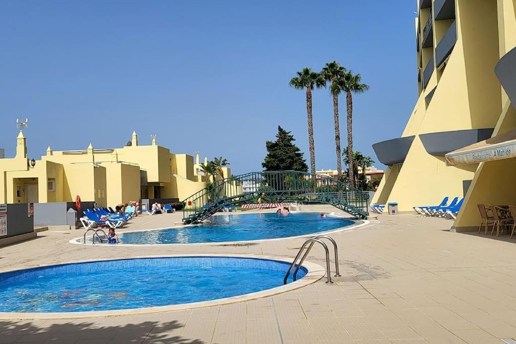 Lagos-Piscine Et Mer- Condominio Do Mar Εξωτερικό φωτογραφία